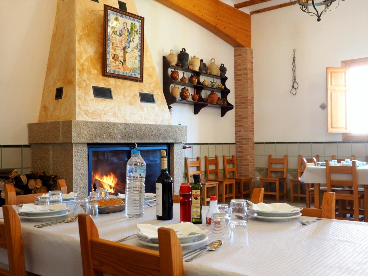 Estercuel Monasterio El Olivar מראה חיצוני תמונה